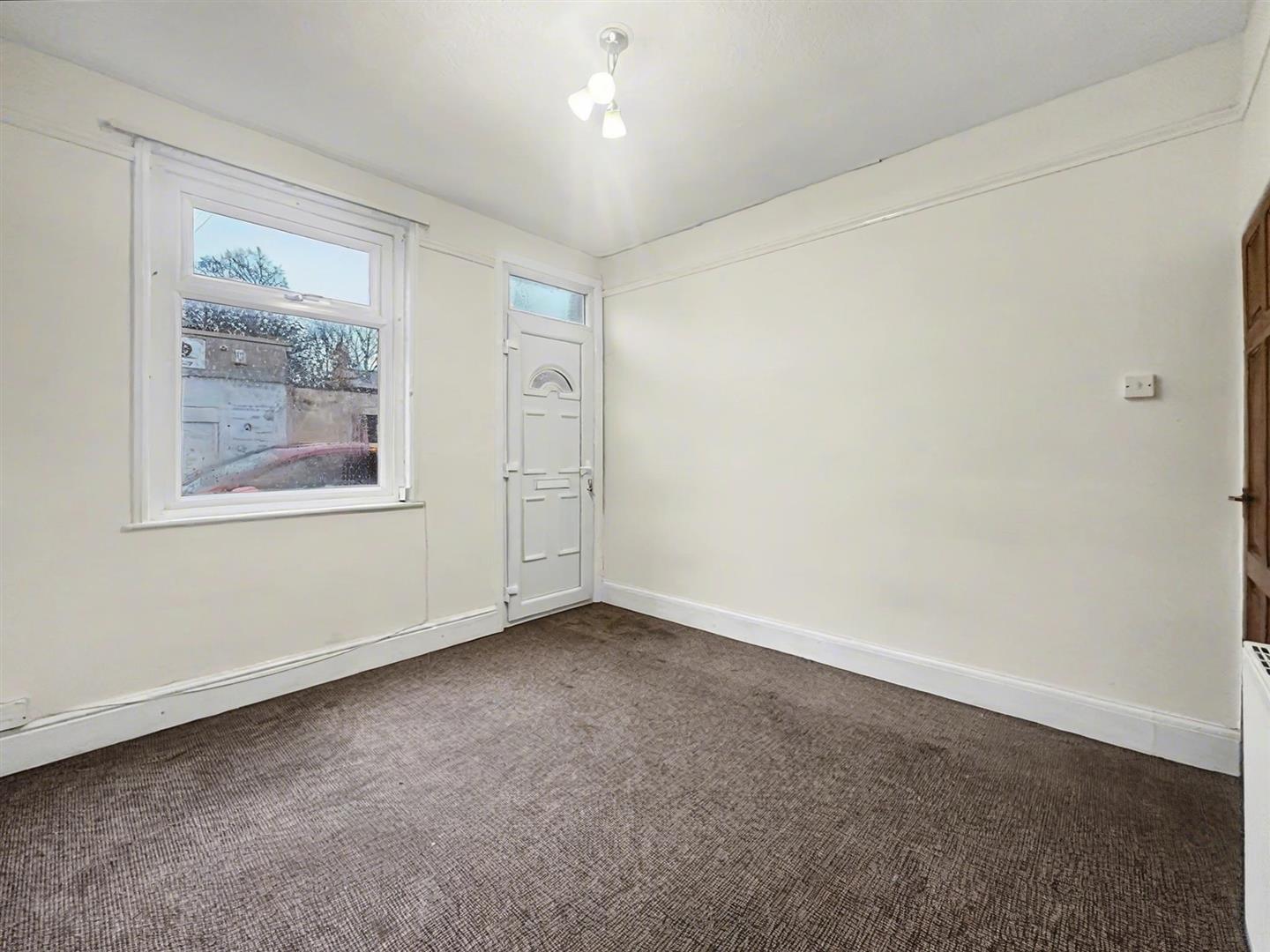 Property image #1